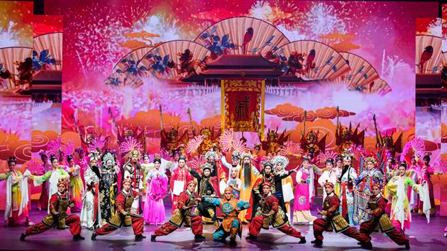 1-2戏曲精粹《春色满园》_副本.jpg 1-2戏曲精粹《春色满园》_副本.jpg