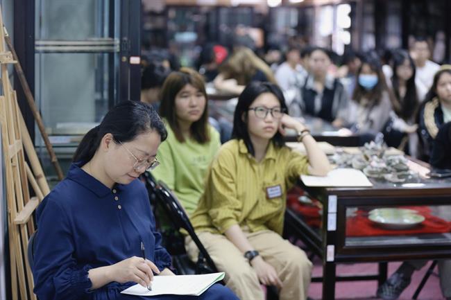 retouch_2023041812574153.jpg retouch_2023041812574153.jpg